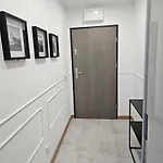 Przy Parkowej W Centrum Niechorza Blisko Plazy Niechorze