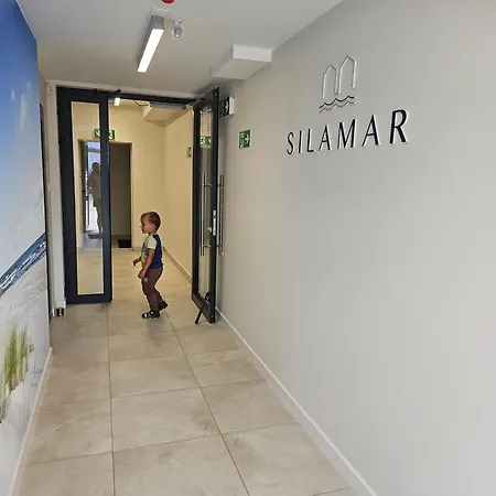 Przy Parkowej W Centrum Niechorza Blisko Plazy