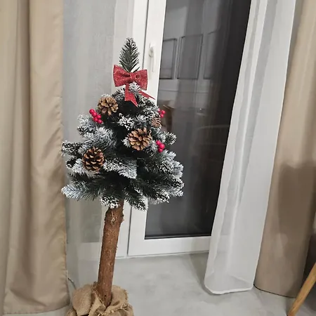Przy Parkowej W Centrum Niechorza Blisko Plazy Niechorze