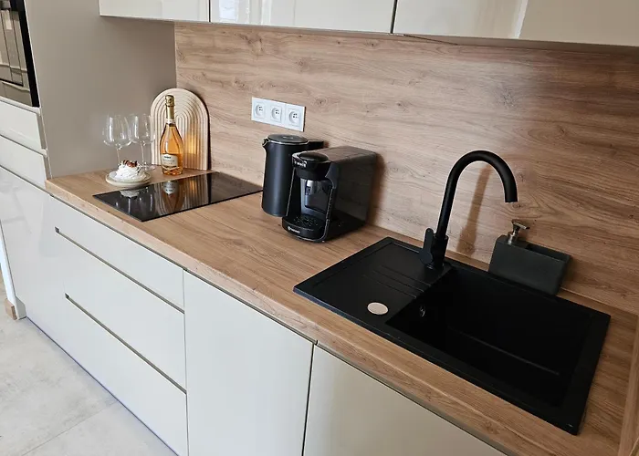 Przy Parkowej W Centrum Niechorza Blisko Plazy Apartment *