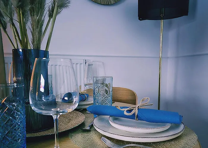 Apartment Przy Parkowej W Centrum Niechorza Blisko Plazy *