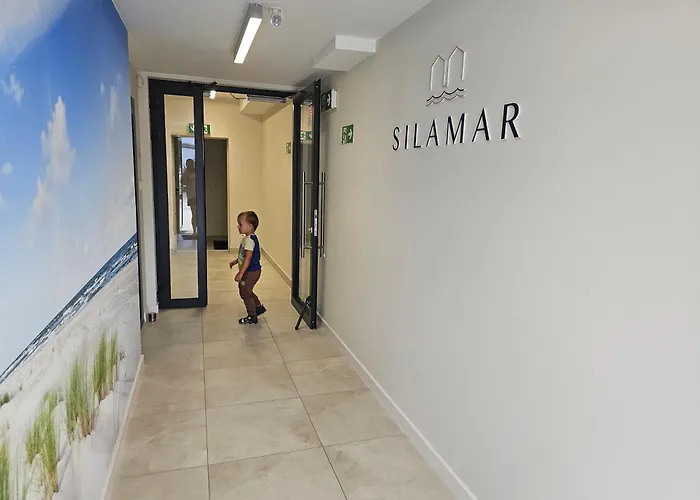 Przy Parkowej W Centrum Niechorza Blisko Plazy