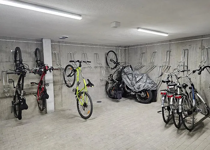 Przy Parkowej W Centrum Niechorza Blisko Plazy Niechorze